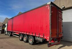 MONTRACON CURTAIN SIDER TRAILER