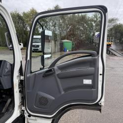 ISUZU CURTAIN SIDE