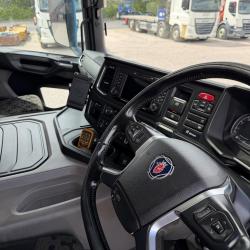 SCANIA P410