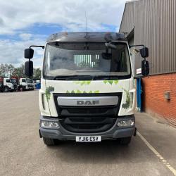 DAF LF220