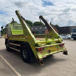 DAF LF220