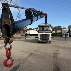 VOLVO FH400