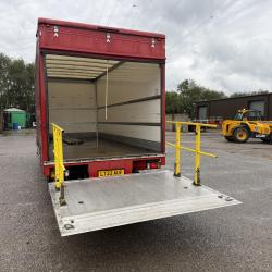 ISUZU CURTAIN SIDE