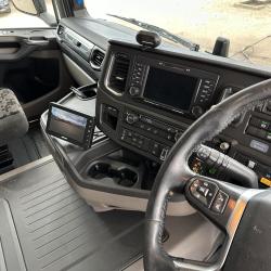 SCANIA R450