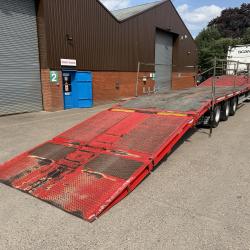 MONTRACON TRI AXLE TRAILER