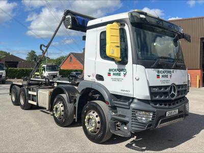MERCEDES AROCS 3240